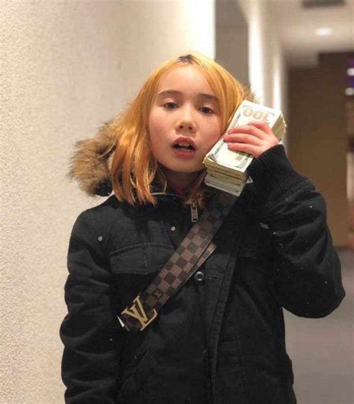 Lil Tay Net Worth How Rich is The Young Star? OtakuKart