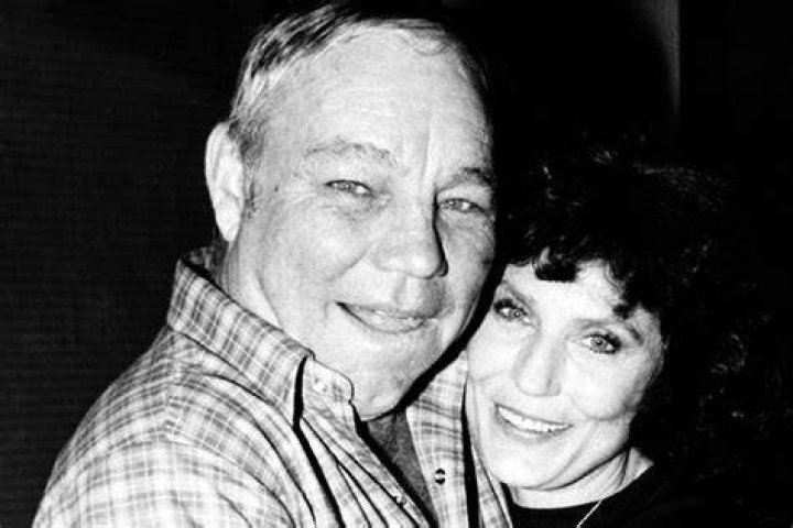 Loretta Lynn Honors Husband On Anniversary Her Words Will Bring On Tears