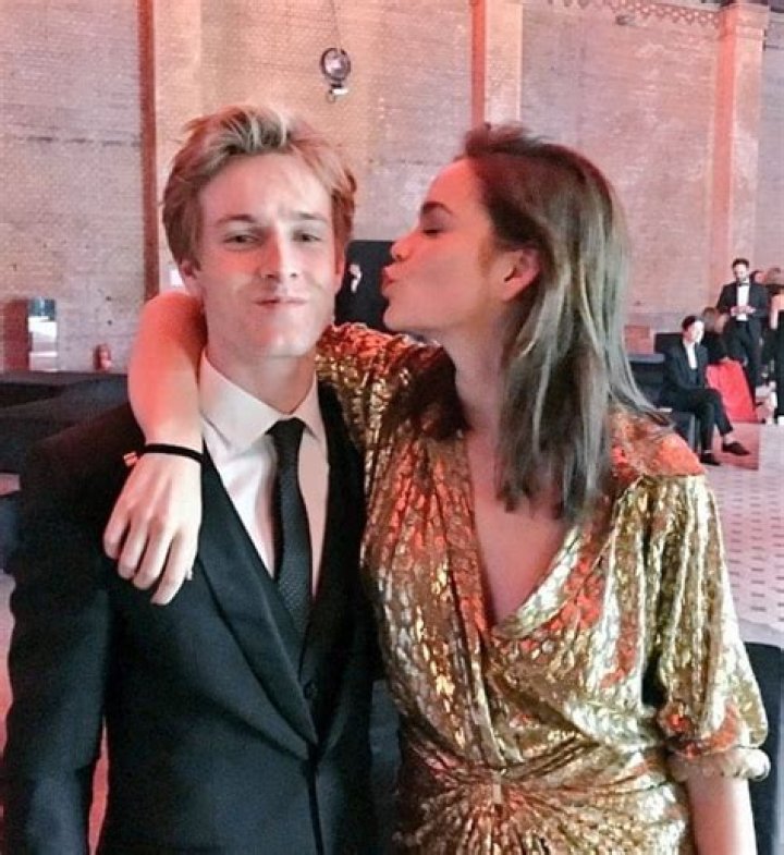 Louis Hofmann Girlfriend Is He Dating Lisa Vicari?