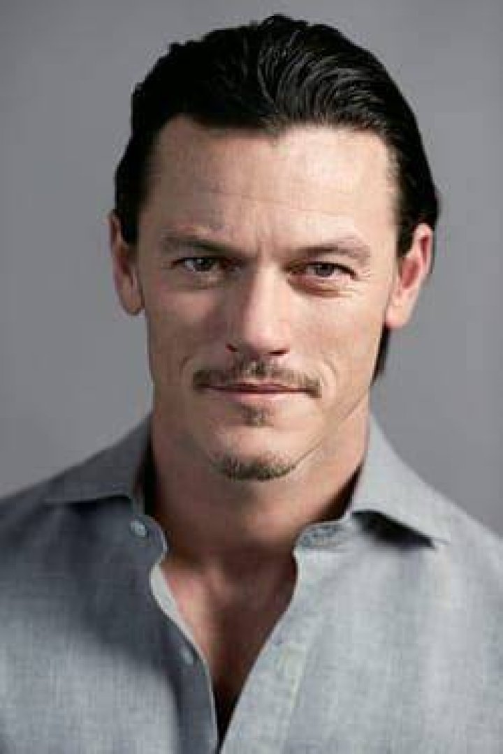 Luke Evans Interesting Facts, Age, Net Worth, Biography, Wiki TNHRCE