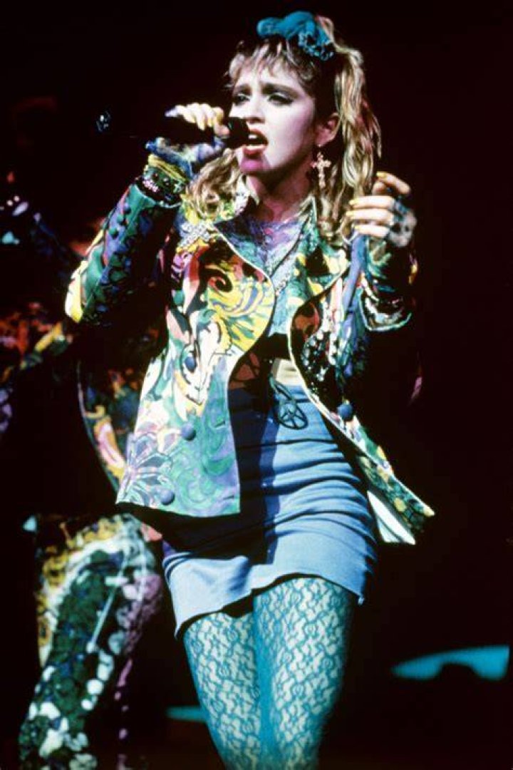 Madonna "khủng hoảng tự tin" v&igrave; chia tay t&igrave;nh trẻ v&agrave; bị ch&ecirc; bai diện