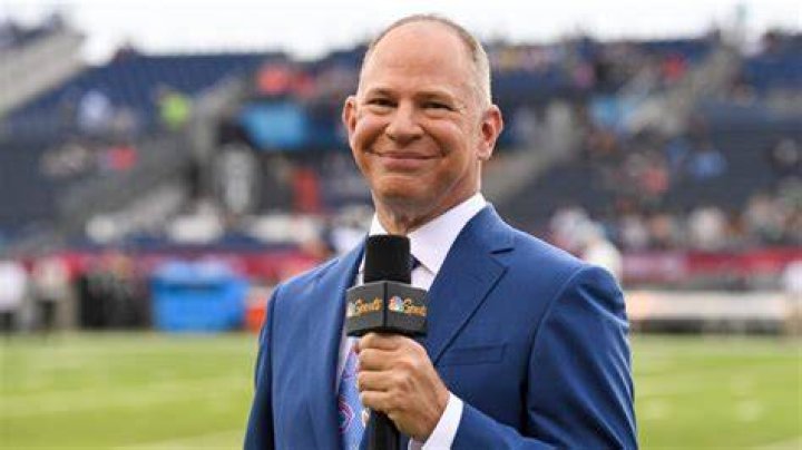 Matthew Berry, ESPN's MCU Easter Egg, Previews Disney+'s "Loki