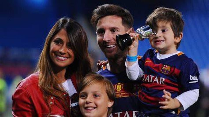 Messi Family Wallpapers Wallpaper Cave