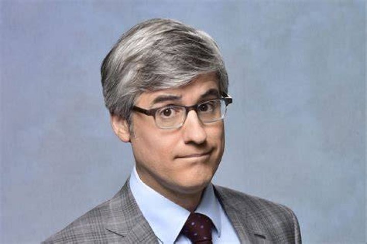 Mo Rocca Strikes New TwoYear Deal for &lsquo;CBS Sunday Morning&rsquo;