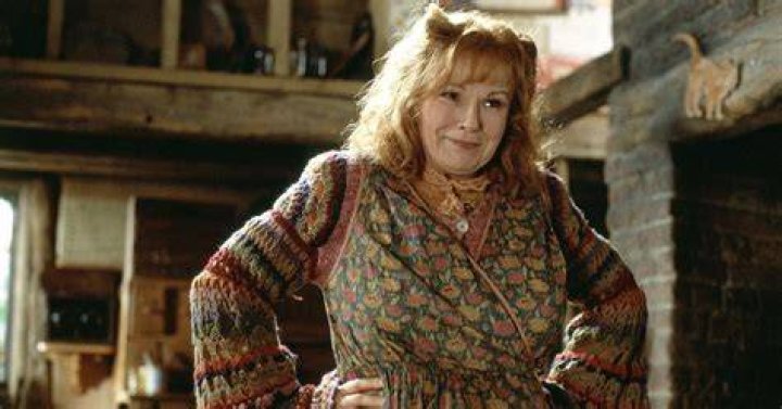 Molly Weasley Molly Weasley Photo (28762468) Fanpop
