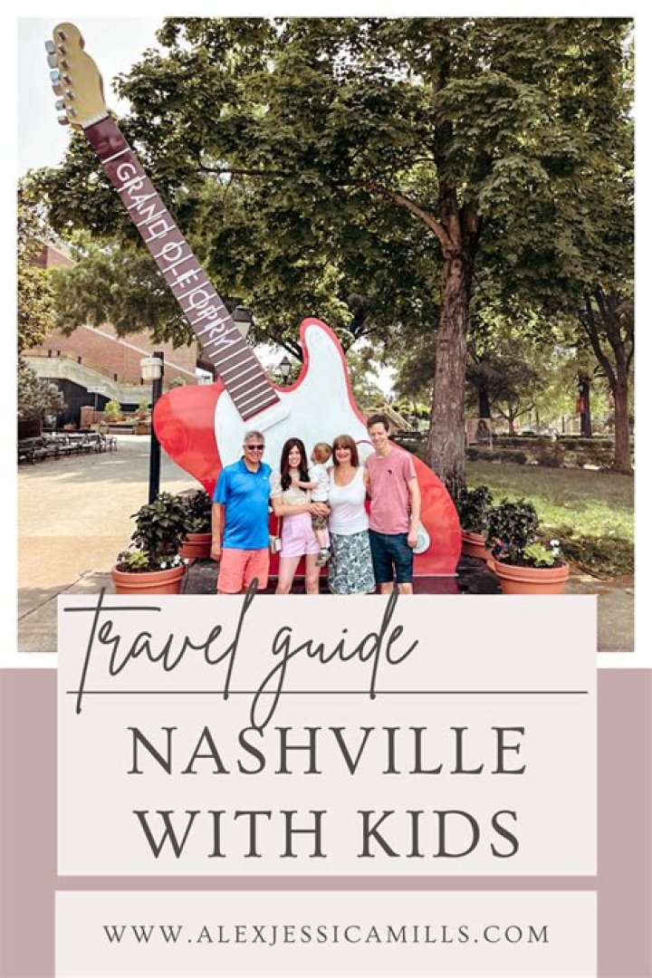 MOVING TO NASHVILLE? FAMILY TRIP TO GO HOUSE HUNTING! YouTube