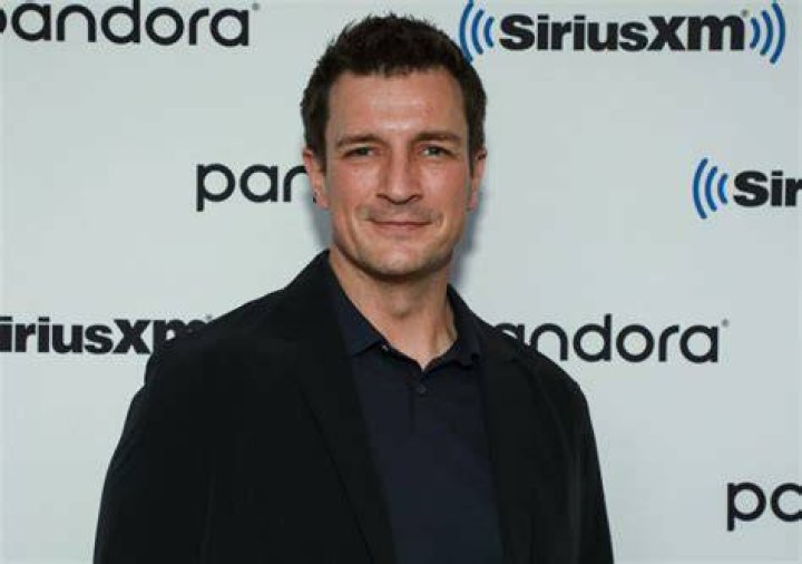 Nathan Fillion Career, Net Worth & Personal Life Happy LifeStyle