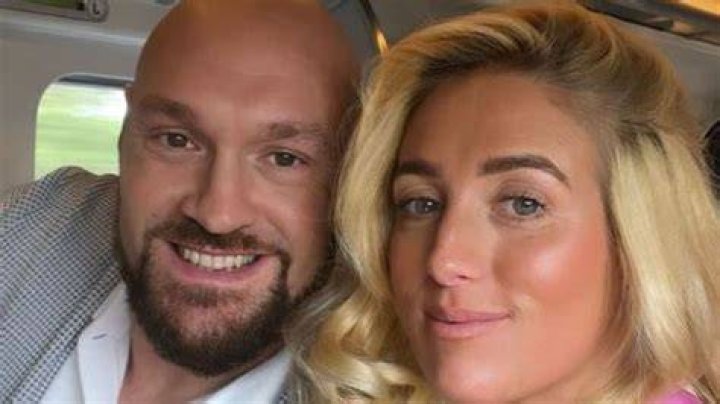 Paris Fury rocks unexpected abbaring power suit for Tyson Fury's fight