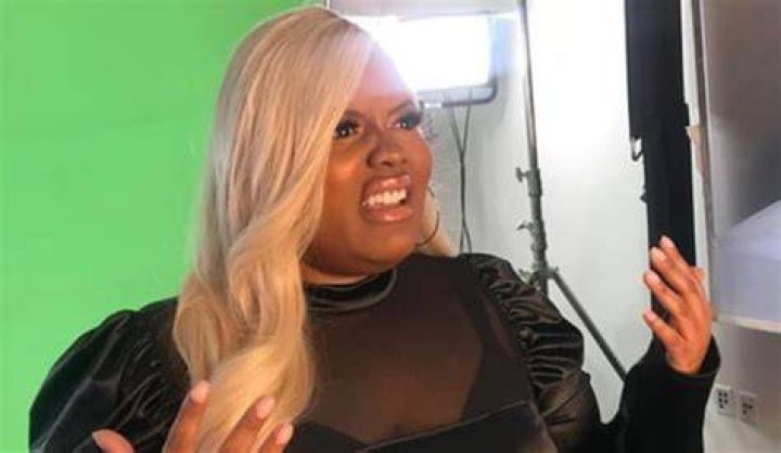 Paris Phillips' stunning weight loss proves the difference of 12 months