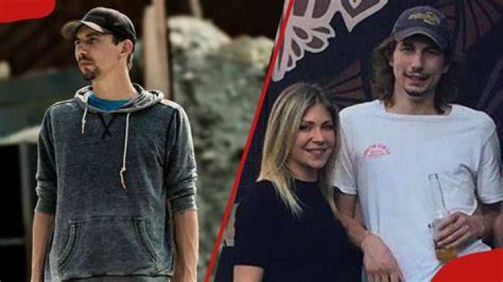 Parker Schnabel Wedding, Partner, Dating, Who Is, Net Worth, Wife