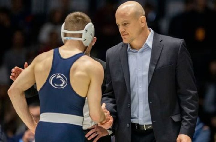 Penn State wrestling coach Sanderson inks extension Sports