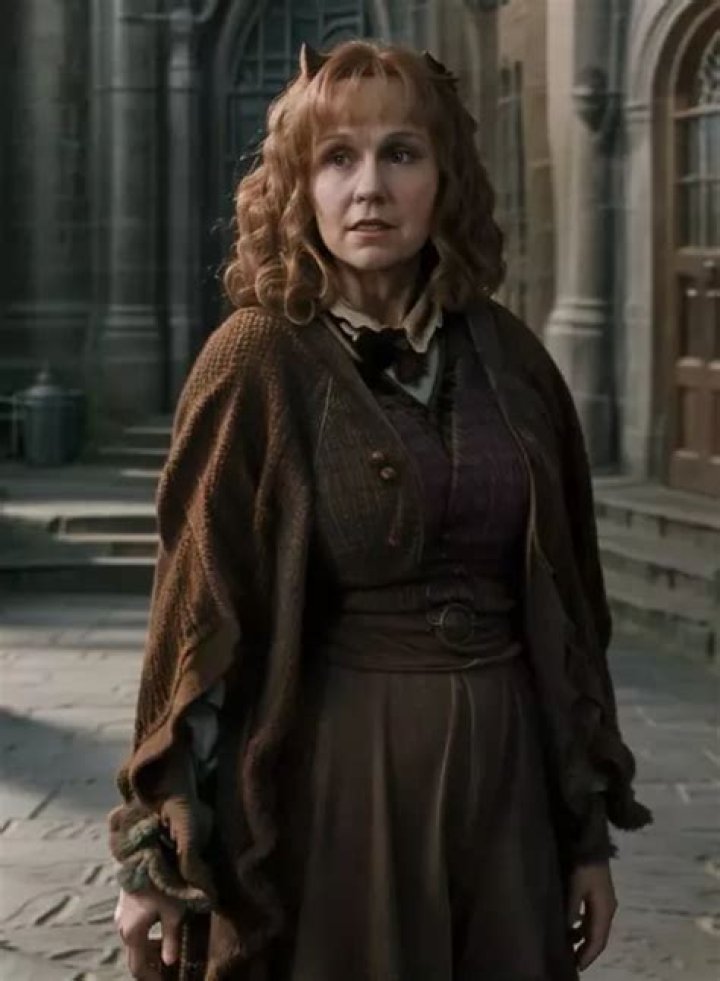 Portrait of Molly Weasley &mdash; Harry Potter Fan Zone