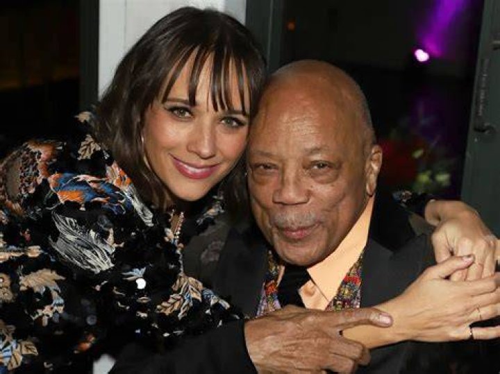 Quincy Jones’s 6 Daughters Got Him To Apologize For Recent Comments