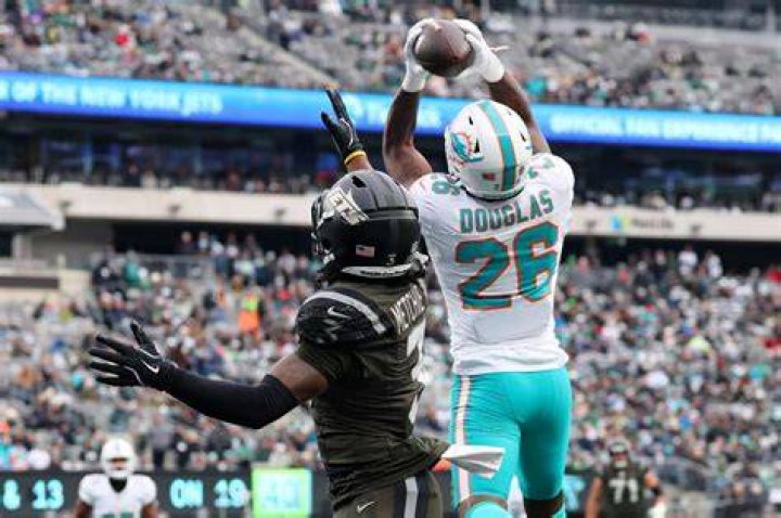 Rasul Douglas is proving to be Philadelphia Eagles' best cornerback