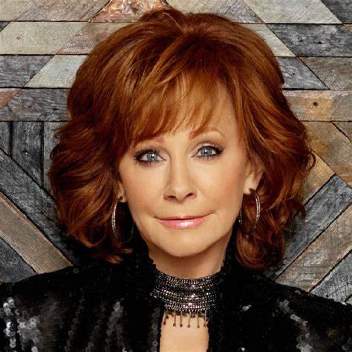 Reba McEntire's 3 Siblings All About Susie, Pake and Alice