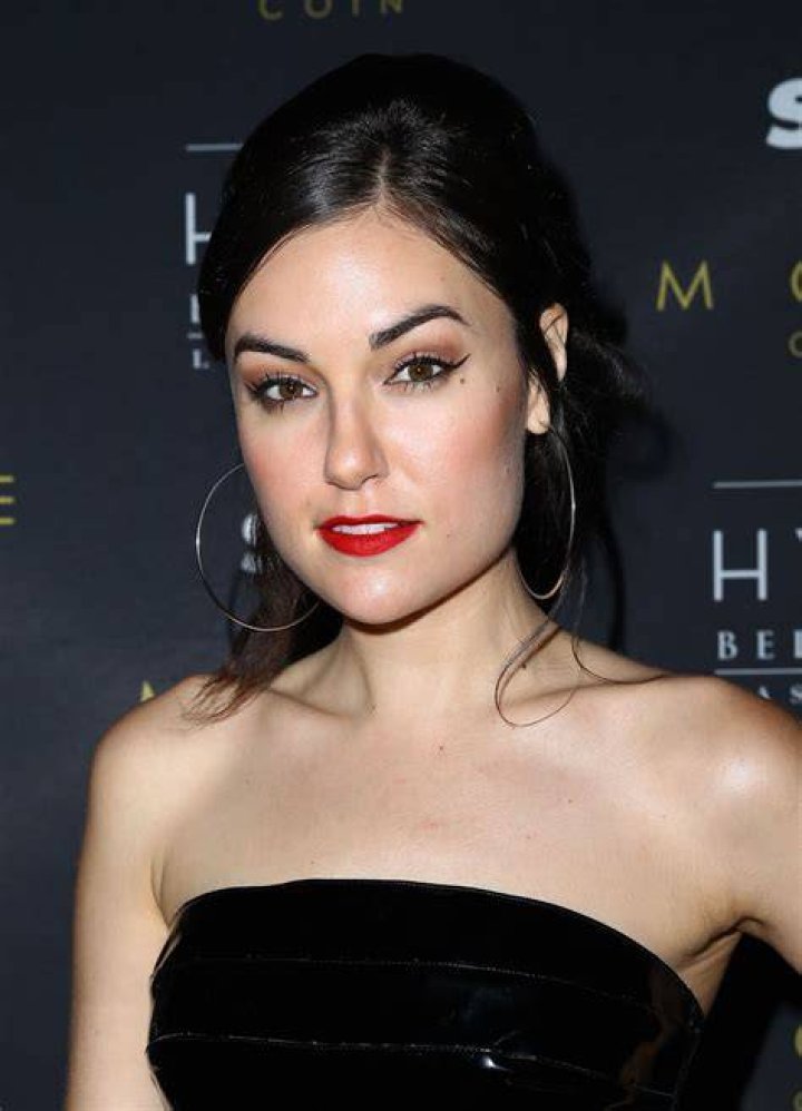 Sasha Grey Style, Clothes, Outfits and Fashion &bull; CelebMafia