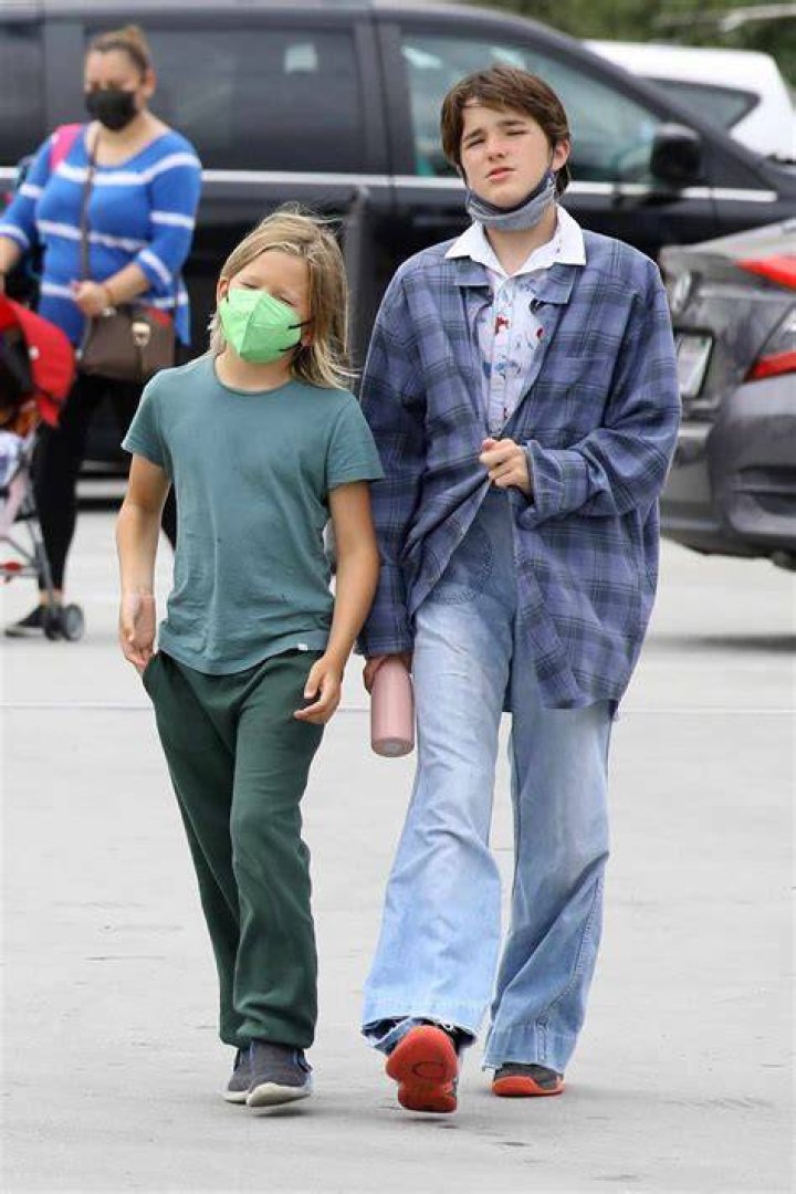 Seraphine, hija de Ben Affleck, tambi&eacute;n se identifica con el g&eacute;nero no