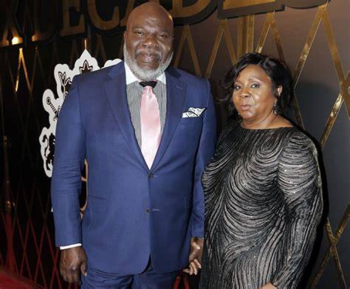 Serita Jakes Files For Divorce From Bishop T.D. Jakes