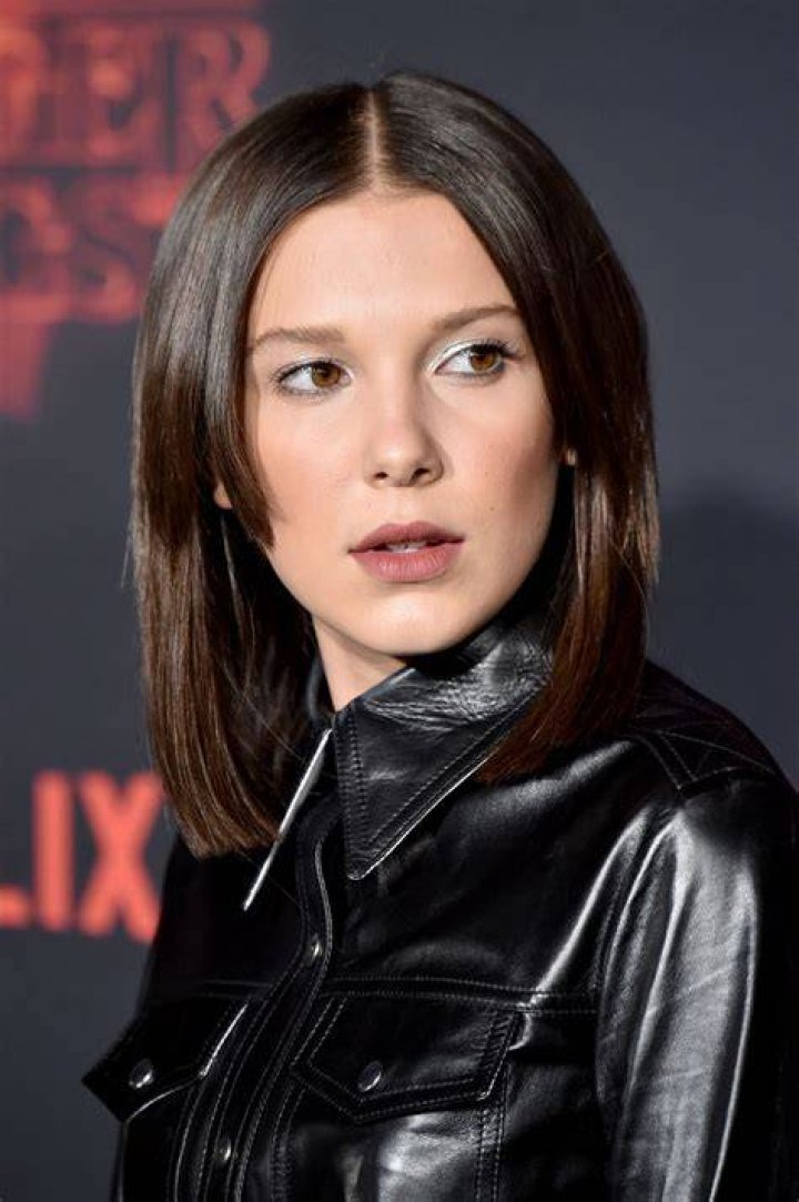 Stranger Things star Millie Bobby Brown's father 'demands 100,000