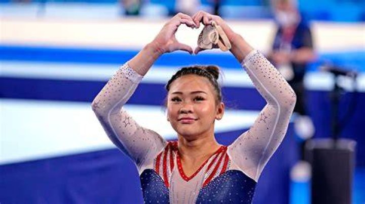 Suni Lee Gets &lsquo;Hate&rsquo; Over Relationship With Boyfriend Jaylin Smith