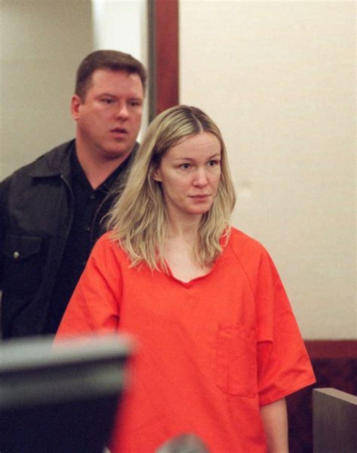 Susan Wright released on parole 16 years after conviction for killing