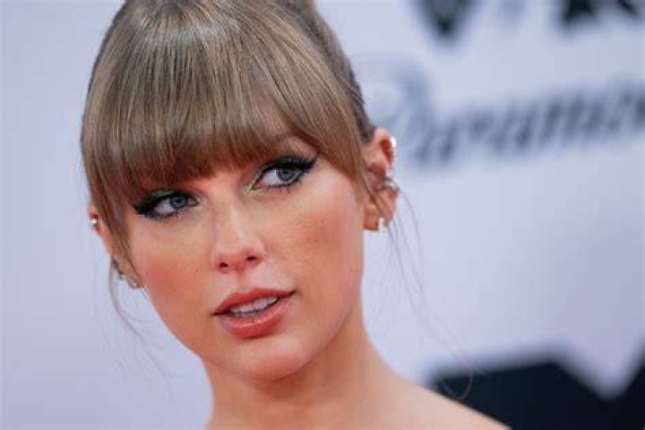 Taylor Breeseys Gesicht enth&uuml;llt Warum der SocialMediaStar ihr
