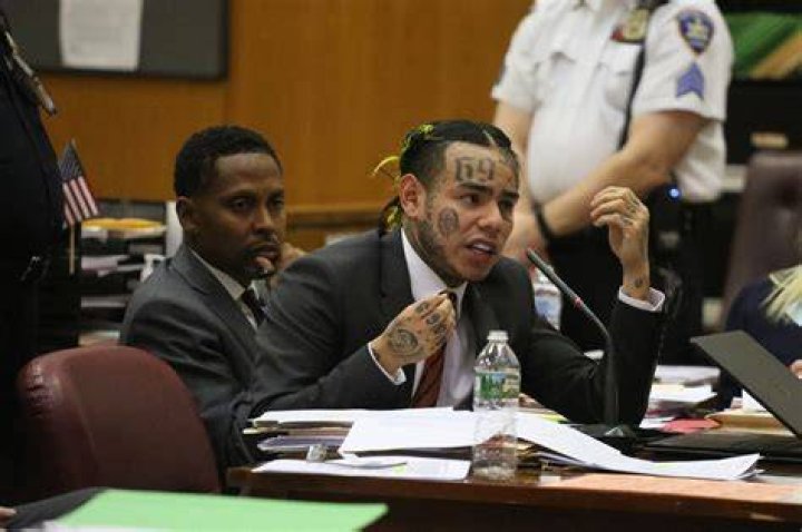 Tekashi 6ix9ine limps in court, pleads not guilty to racketeering