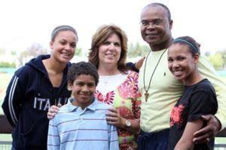 The Mike Singletary Family: Unwavering Strength And Support