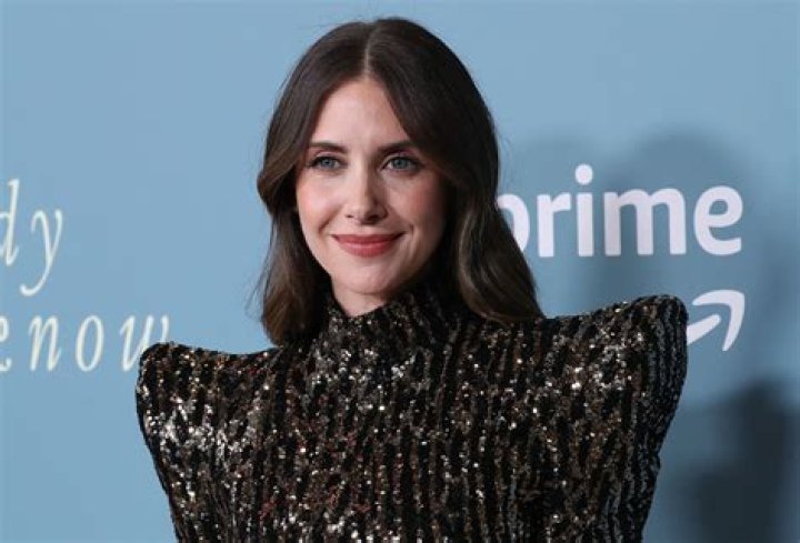 This is why Alison Brie is choosing not to have kids