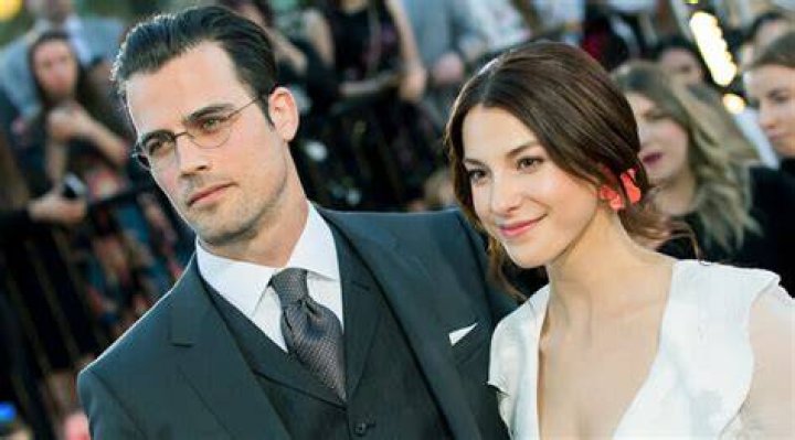 Thomas Beaudoin Weds His Longtime Love jenniemarieweddings