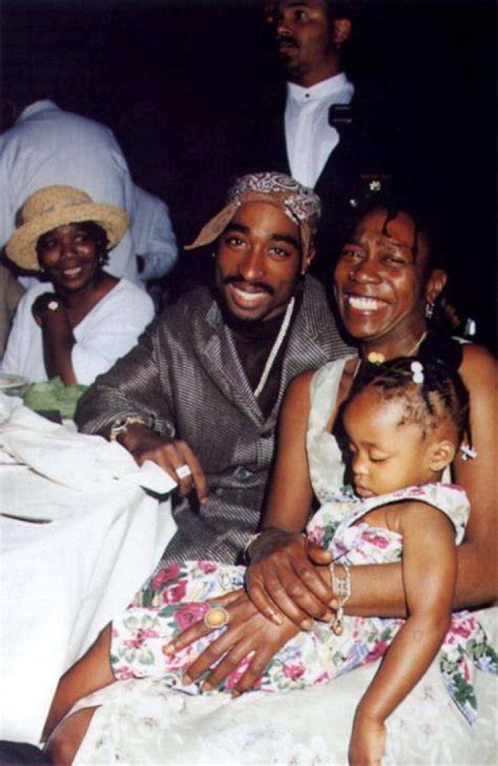 Tupac Shakur&rsquo;s Wife and Kids Who Was 2Pac Married To? Meet His Partner