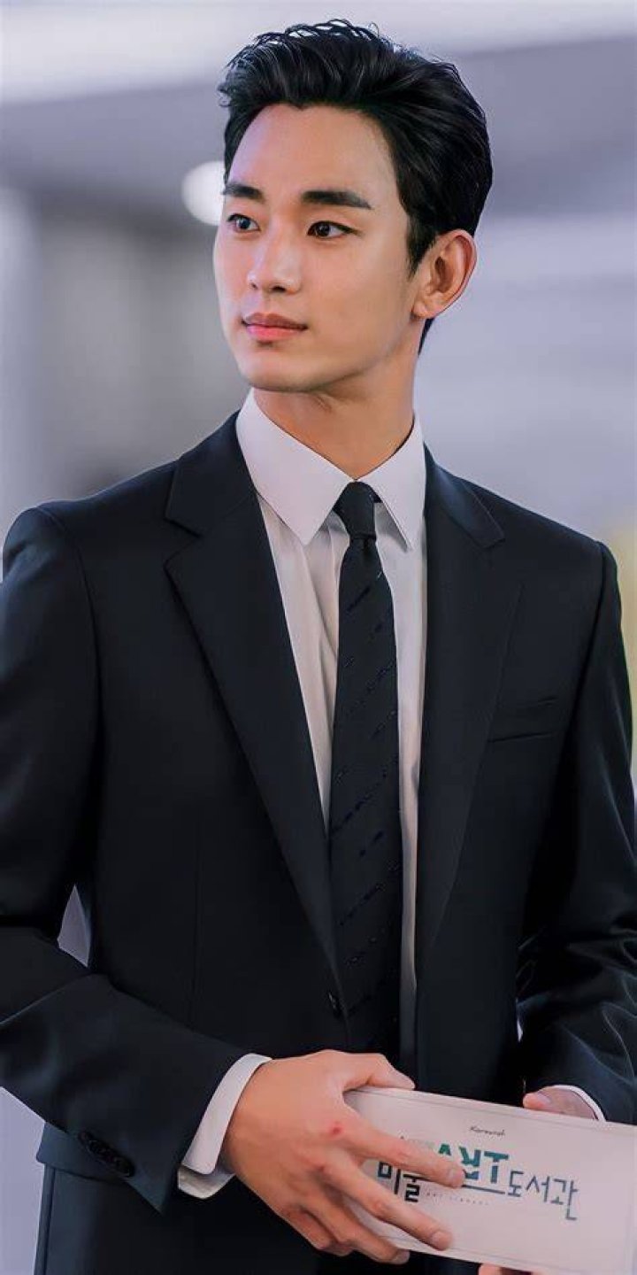Uncover The Enigmatic World Of Kim Soo Hyun's Personal Life