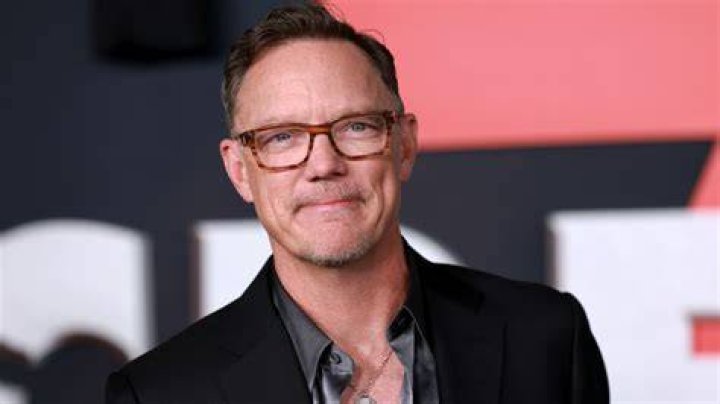 Uncover The Secrets Of Matthew Lillard's Relationships