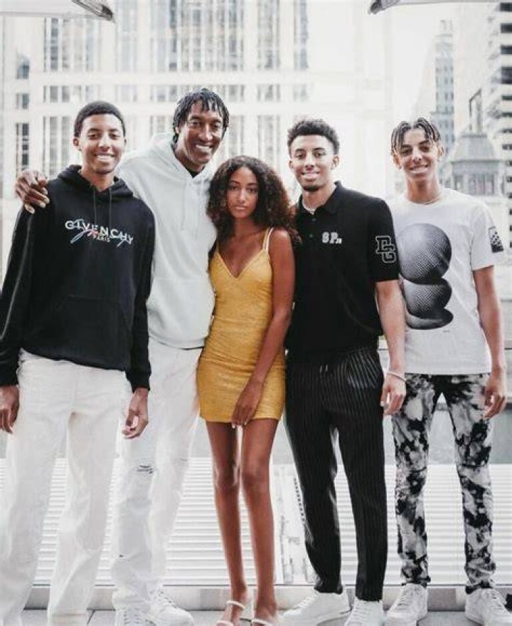 Uncover The Untold Stories Of Justin Pippen's Siblings