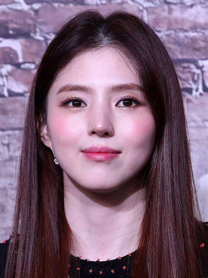 Unlocking The Secrets Of Han So-hee's Age: In-Depth Analysis And Insights