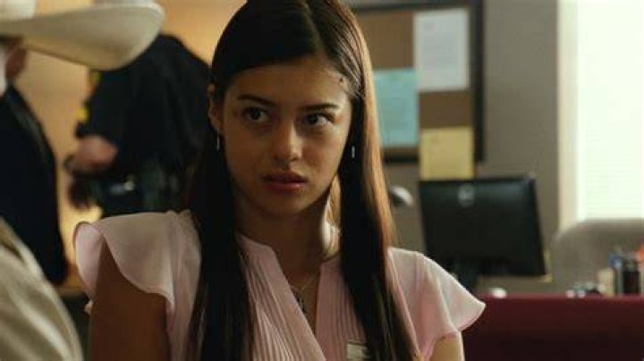 Unmissable Films And TV Shows Starring Amber Midthunder