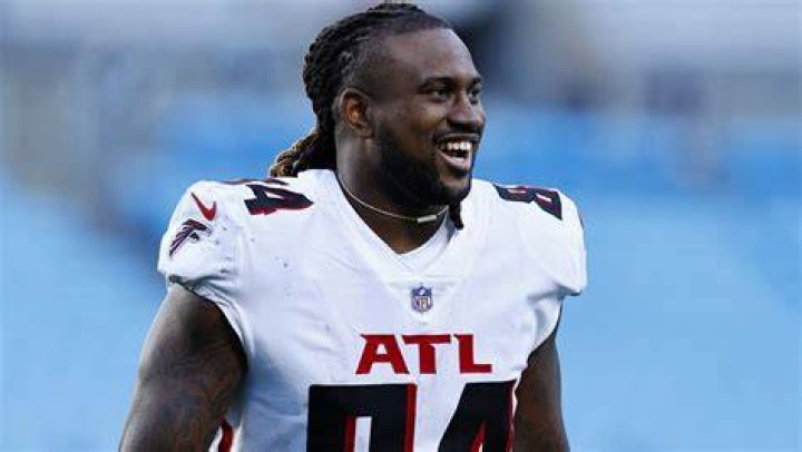 Unveiling The Secrets Of Cordarrelle Patterson's Contract: Discoveries And Insights Inside!