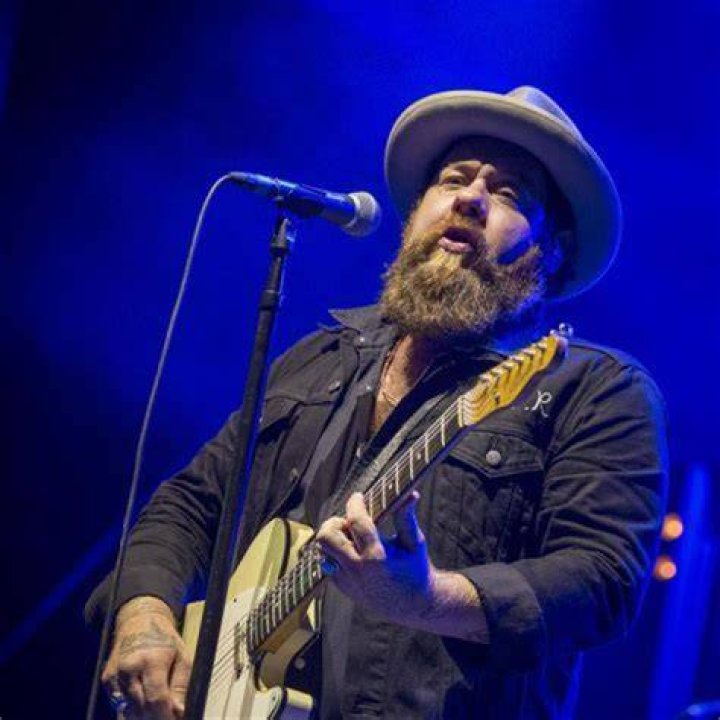 Unveiling The Secrets Of Nathaniel Rateliff's Towering Height