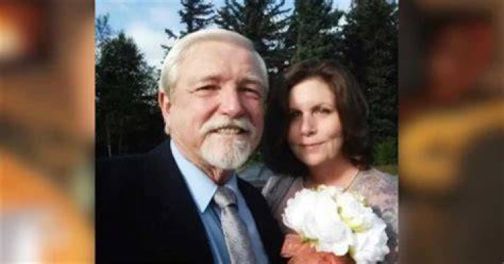 Unveiling The Truth Behind "Dustin Hurt Wife Picture"