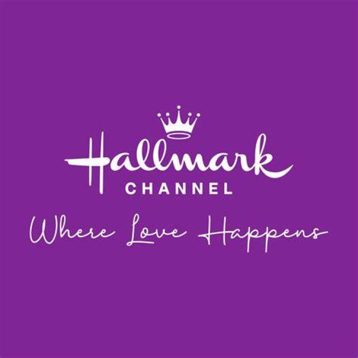 What Hallmark's Erin Krakow And Tyler Hynes' Relationship Is Like In