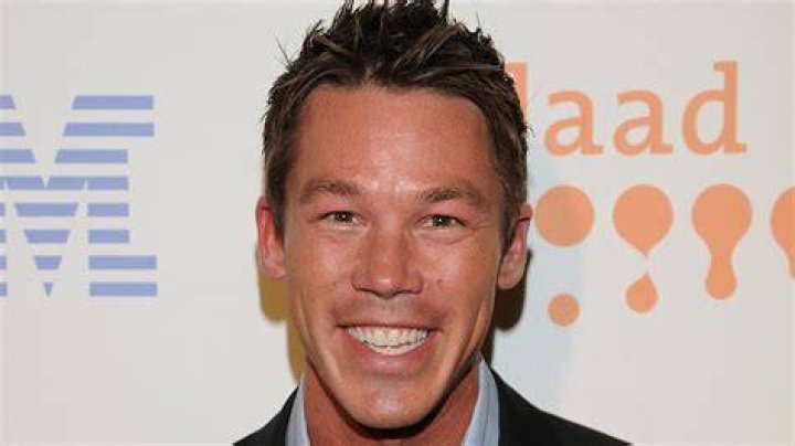 What Is David Bromstad Of HGTV's Relationship Status? News Epistle