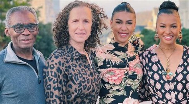 Who Are Malika Andrews Parents Mike And Caren Andrews?