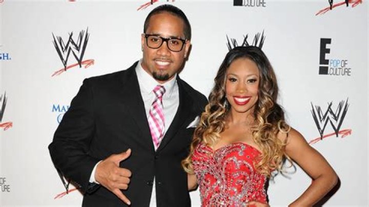 Who Is Jey Uso Married To? Uncover The Details