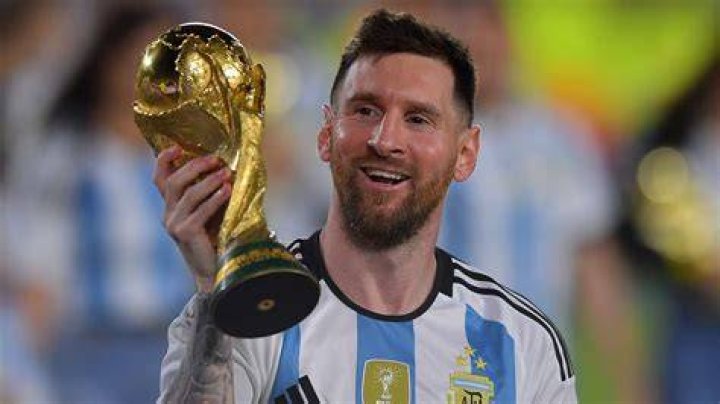 Who Is Lionel Messi's Wife? All About Antonela Roccuzzo