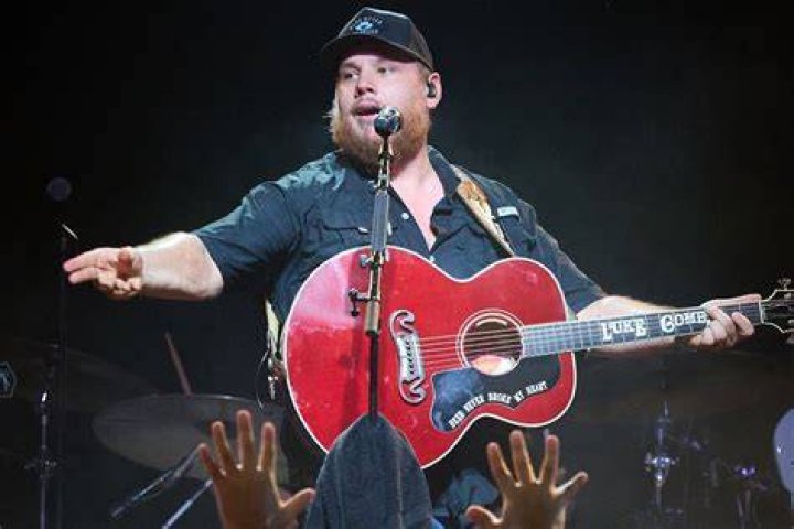 Who is Luke Combs' wife Nicole Hocking? The US Sun