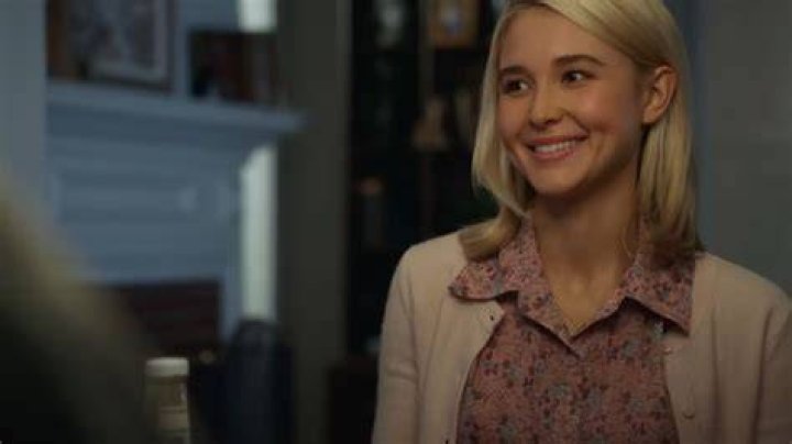 Why Veronica From Young Sheldon Looks So Familiar