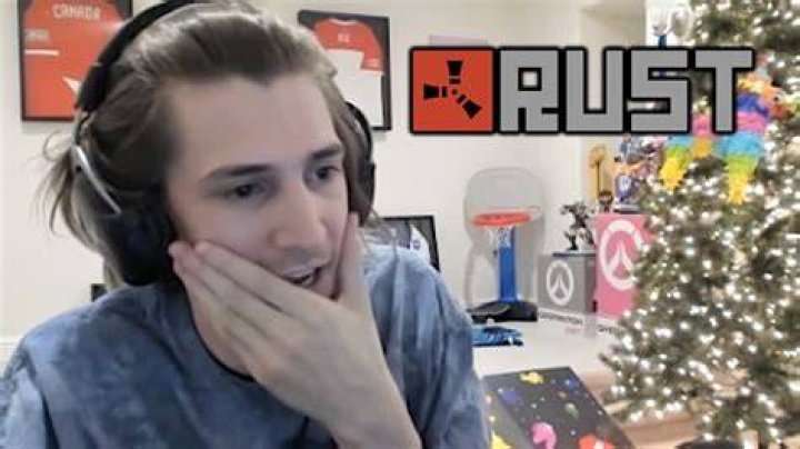 xQc Wins Rust 'Court Case' TwitchAddict