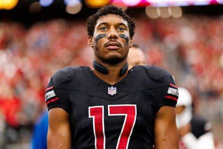 Zay Jones Wiki, Biography, Age, Wife, Family, Net Worth